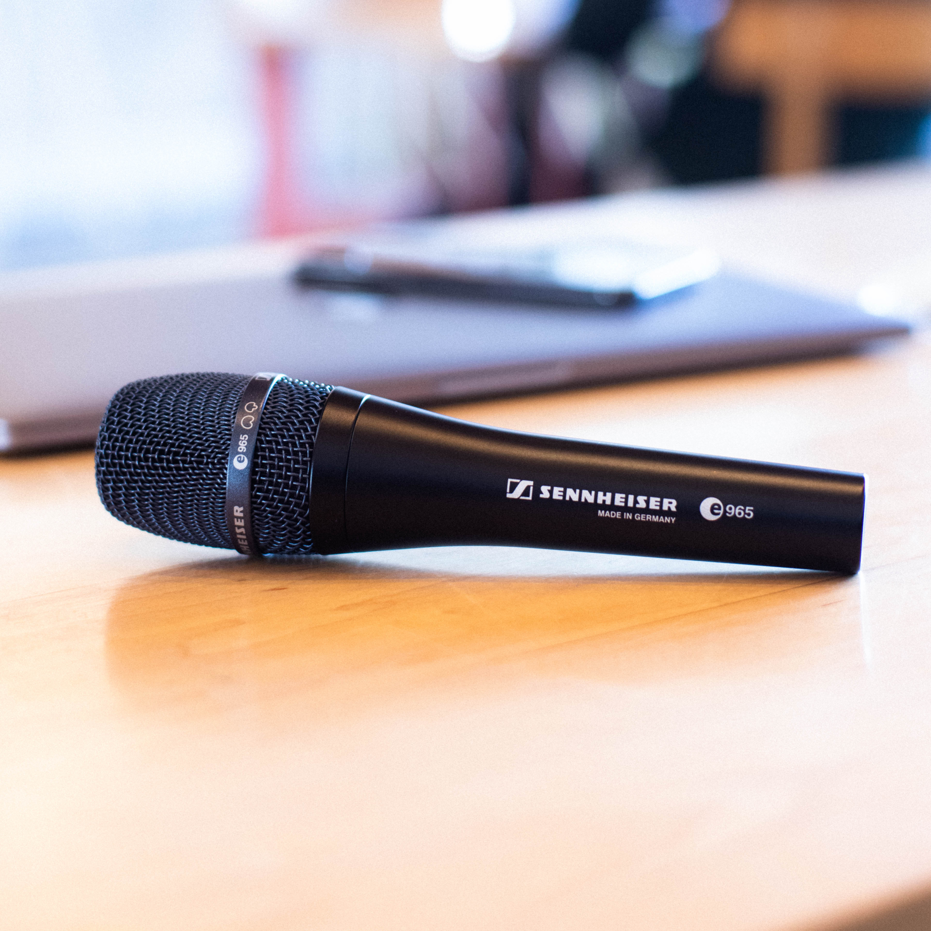 The Sennheiser e 965: A Studio Mic Built for the Stage